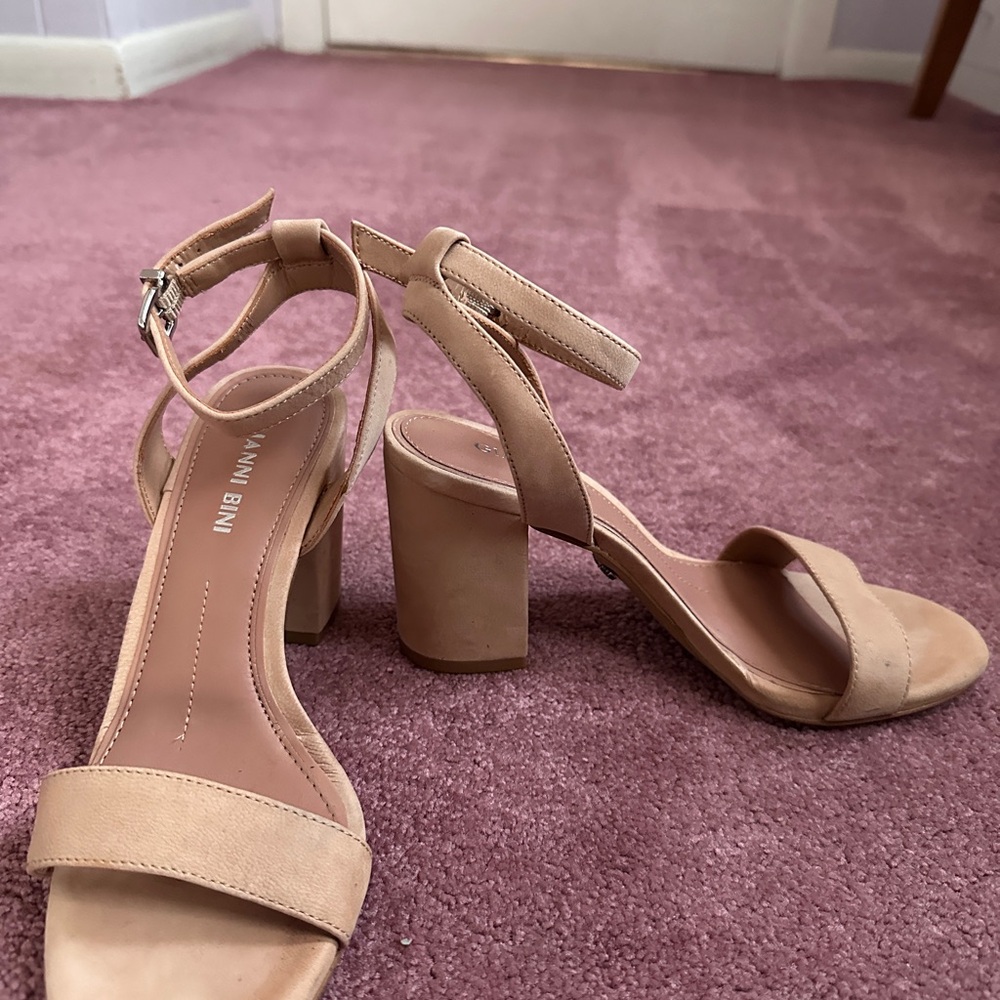 Gianni Bini Nude Block Heel Sandals